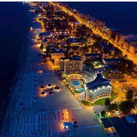 Lake Apartments Solid מאמאיה מראה חיצוני תמונה