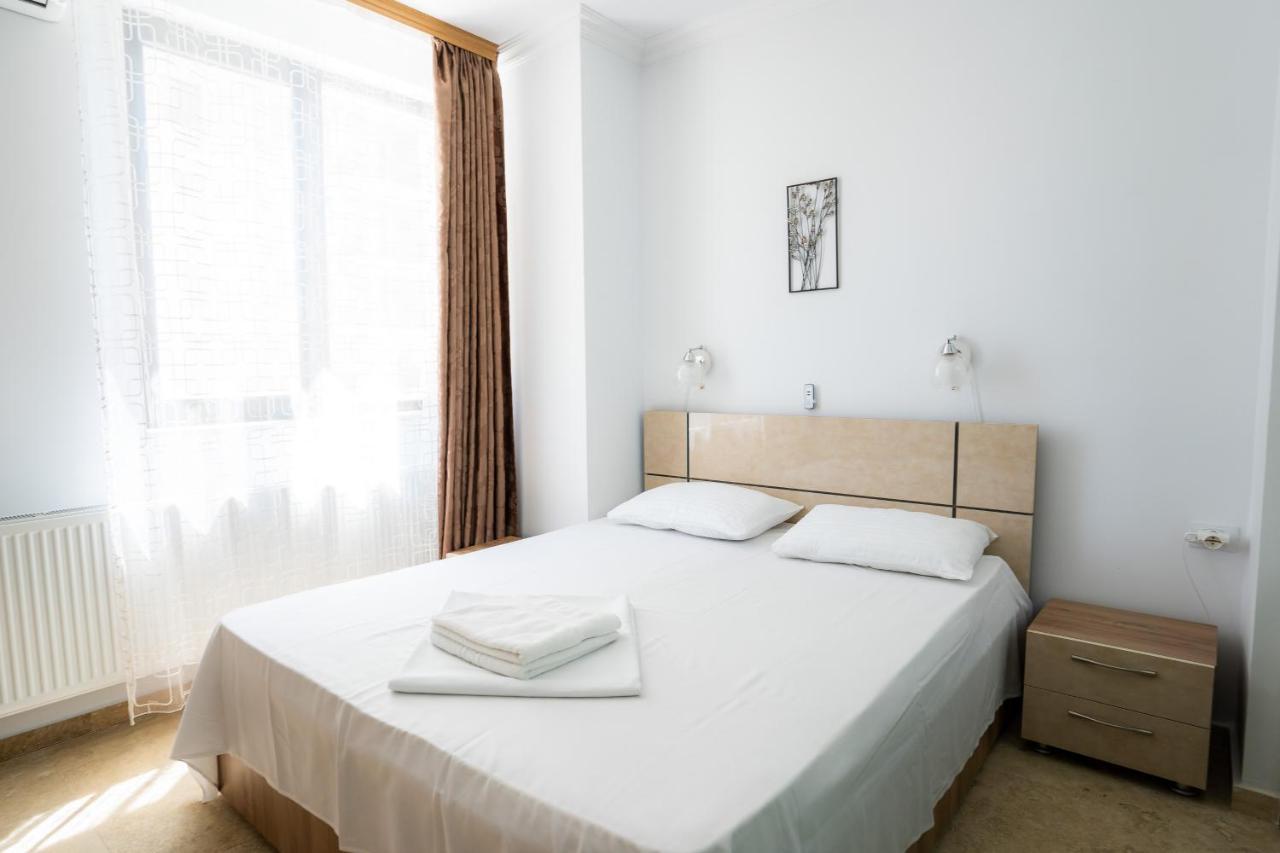 Lake Apartments Solid מאמאיה מראה חיצוני תמונה