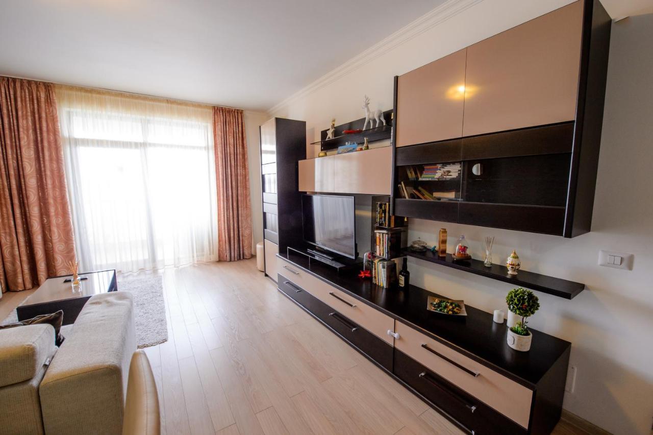 Lake Apartments Solid מאמאיה מראה חיצוני תמונה