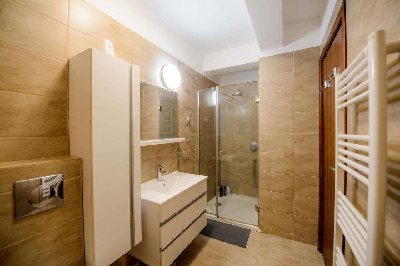 Lake Apartments Solid מאמאיה מראה חיצוני תמונה